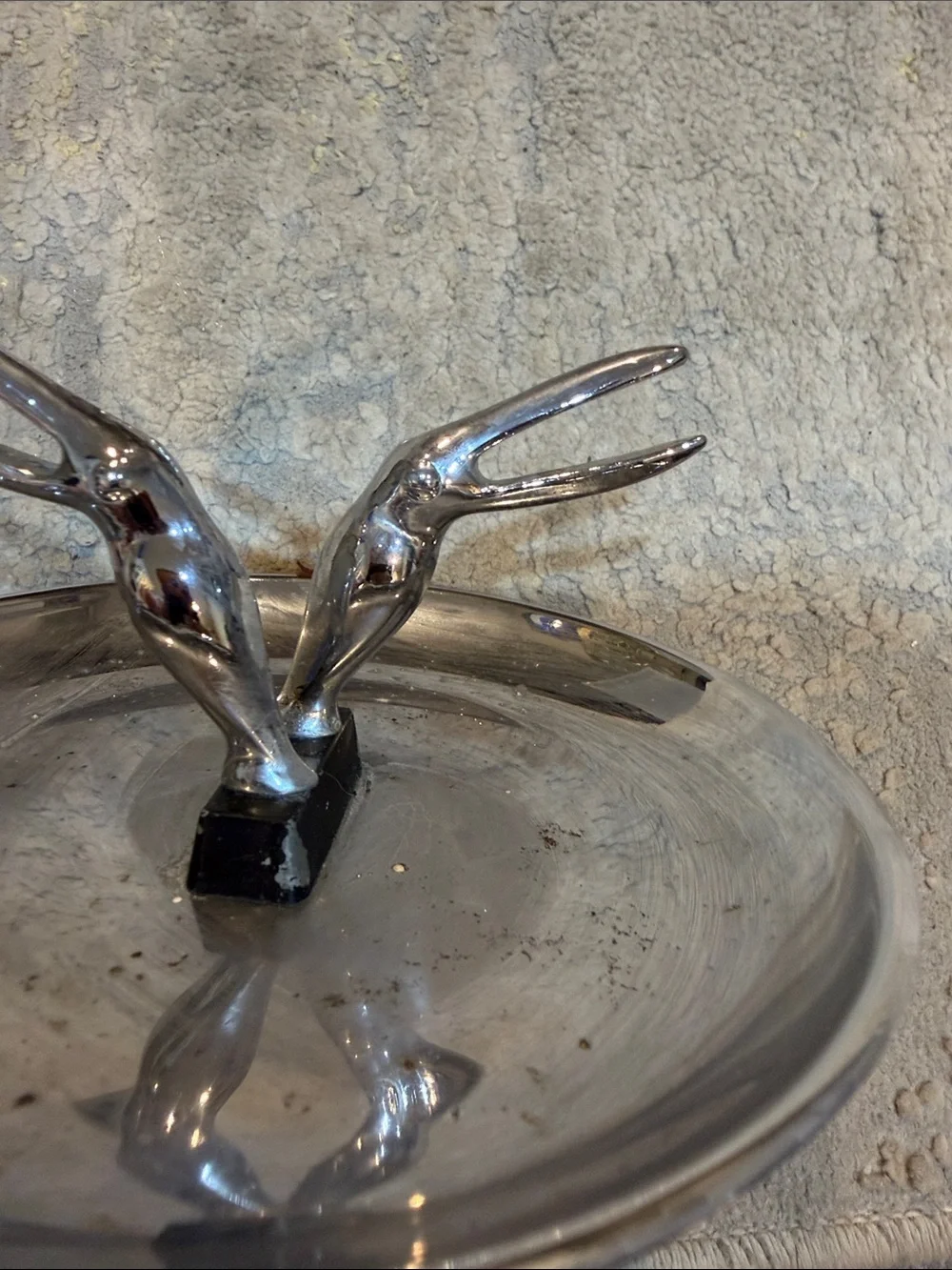 Vintage Hamilton Products Art Deco Chrome Pincherette Ashtray with pelican birds